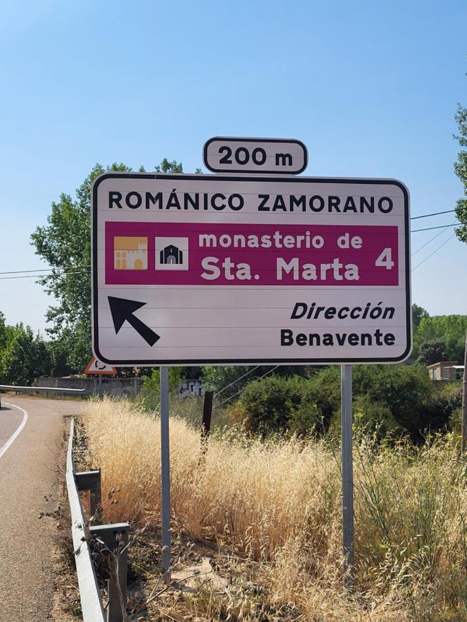 La Pedrosa Casa Rural Camarzana de Tera Exterior foto